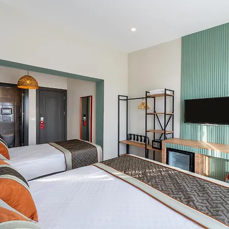 Otel Echinus Lara